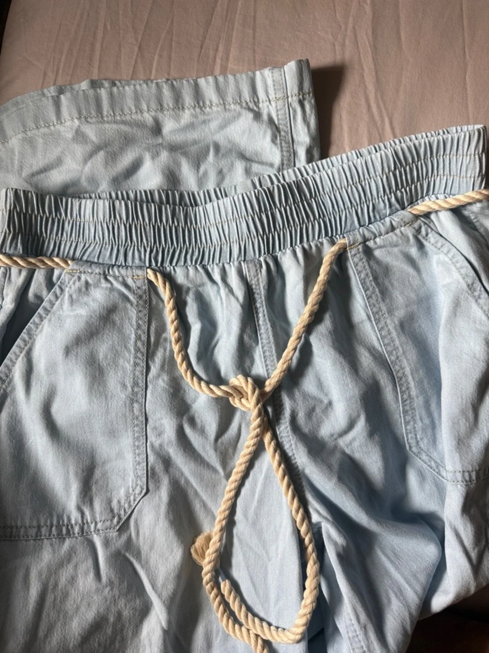 Roxy - Picture 2 of 7